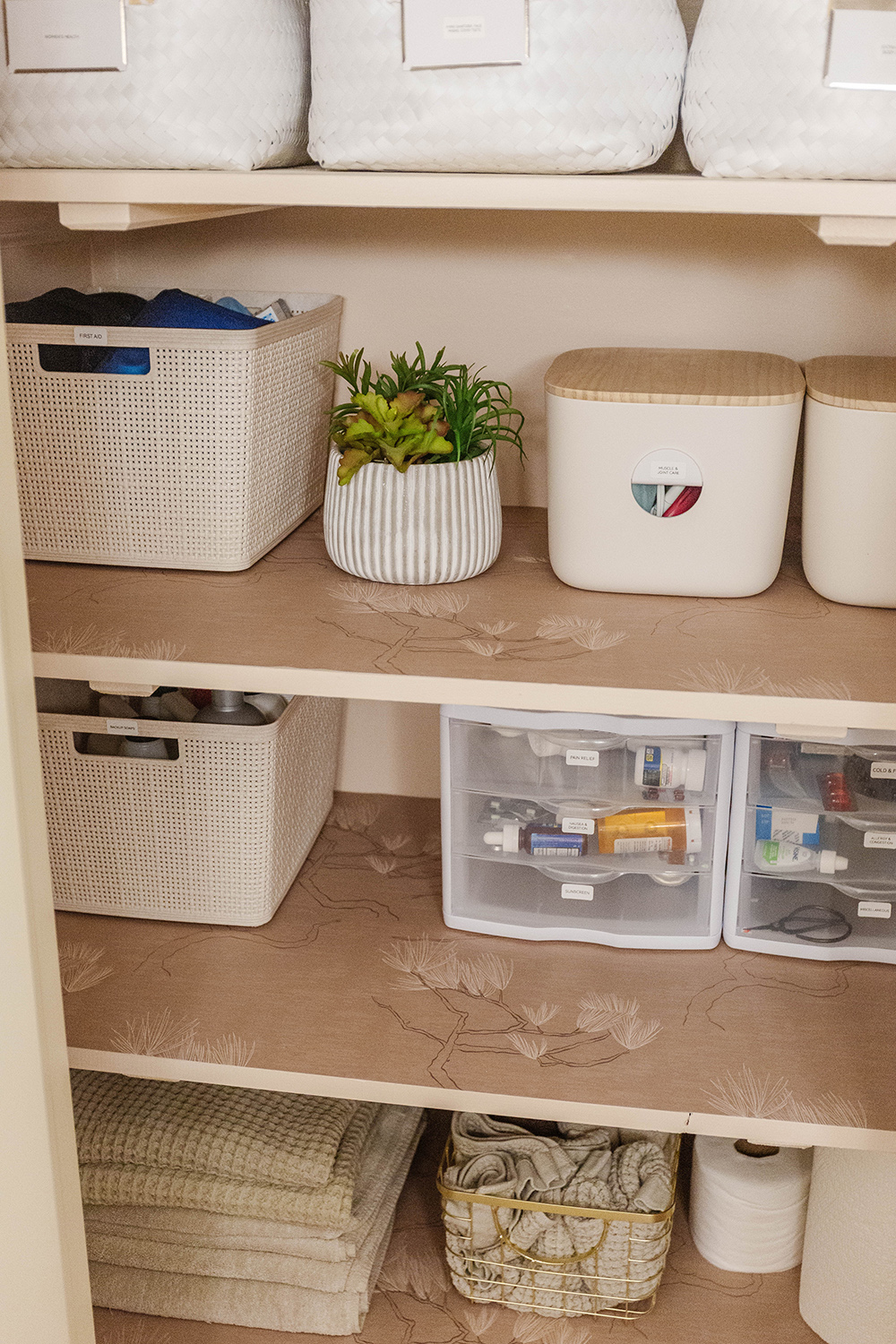 DIY Wallpaper Shelf Liner For Your Closet